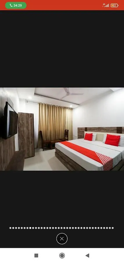Hotel Almond  Zirakpur